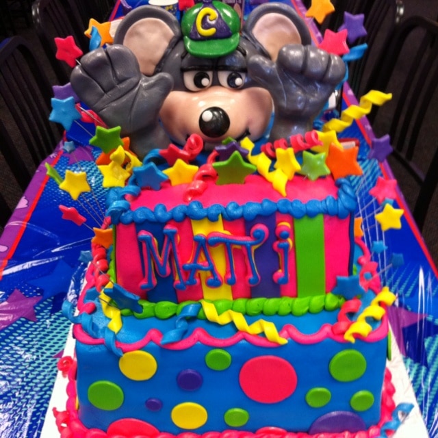 25 best Chuck e Cheese bday images on Pinterest