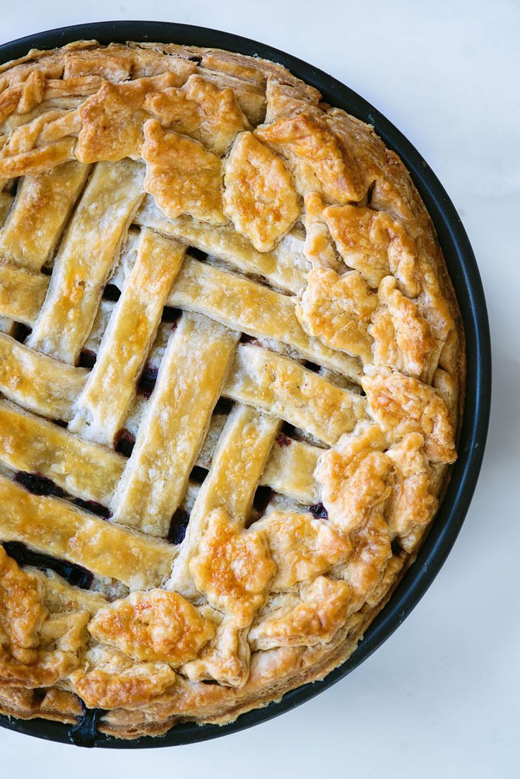 BEST Old Fashioned Blueberry Pie Recipe