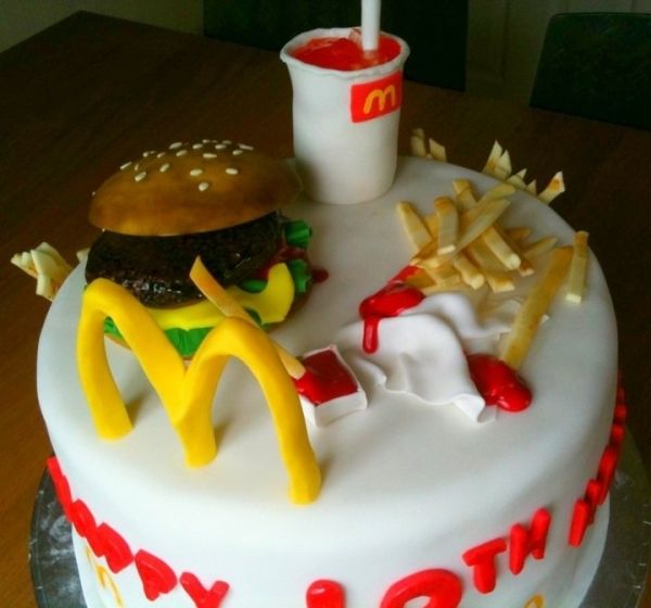 does mcdonalds sell their birthday cakes
