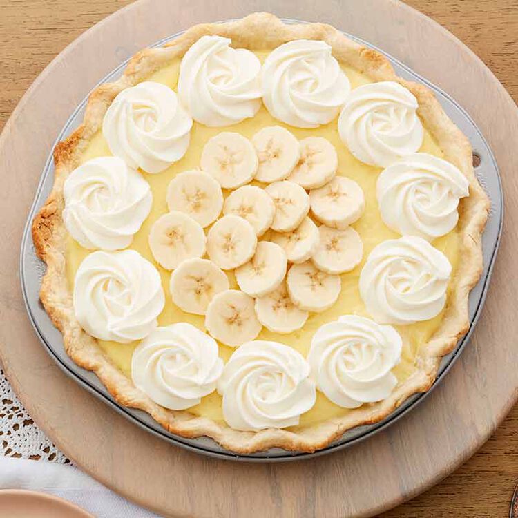 Easy Homemade Banana Cream Pie Recipe