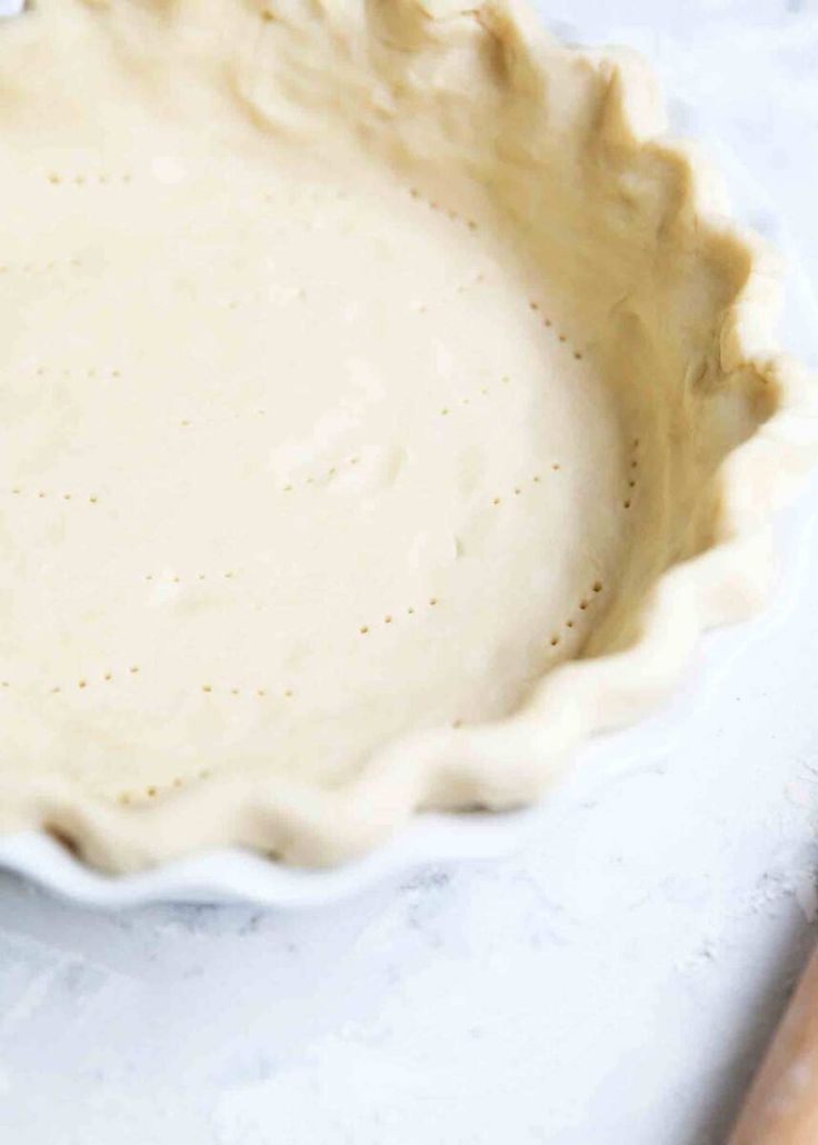 EASY Pie Crust Recipe (Perfect for beginners!)