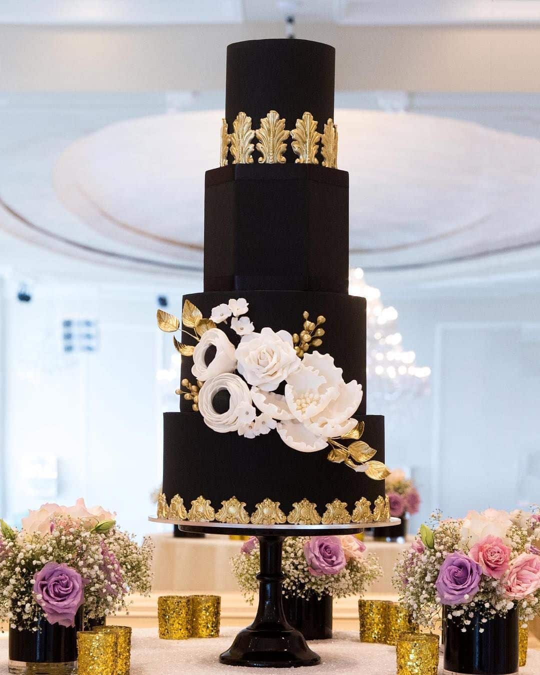 Elegant Black and Gold Cake for a beautiful couple @mon_delice ...