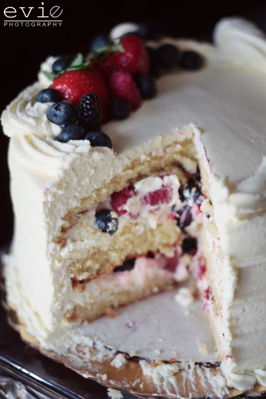 Evie Photography: I Dig It: Whole Foods Berry Chantilly Cake