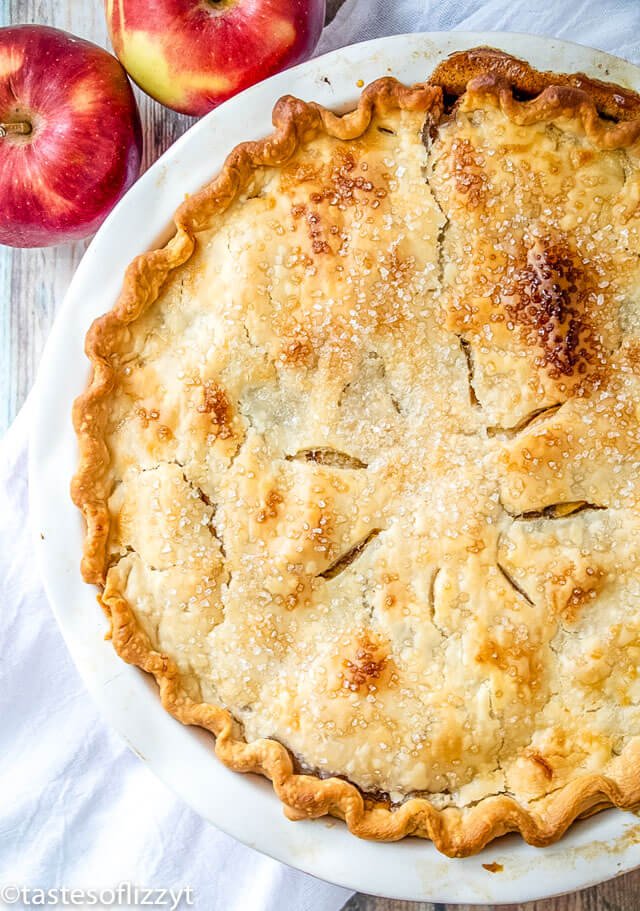 Homemade Apple Pie Recipe {Hints for the Best Apple Pie}