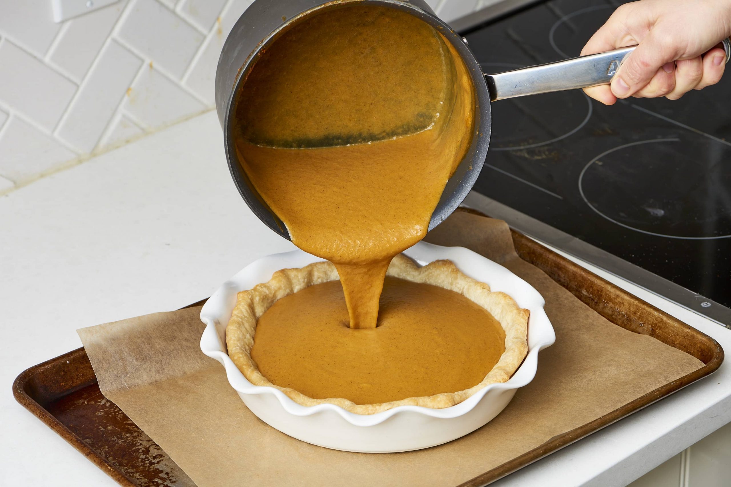 How to Make Homemade Pumpkin Pie from Scratch