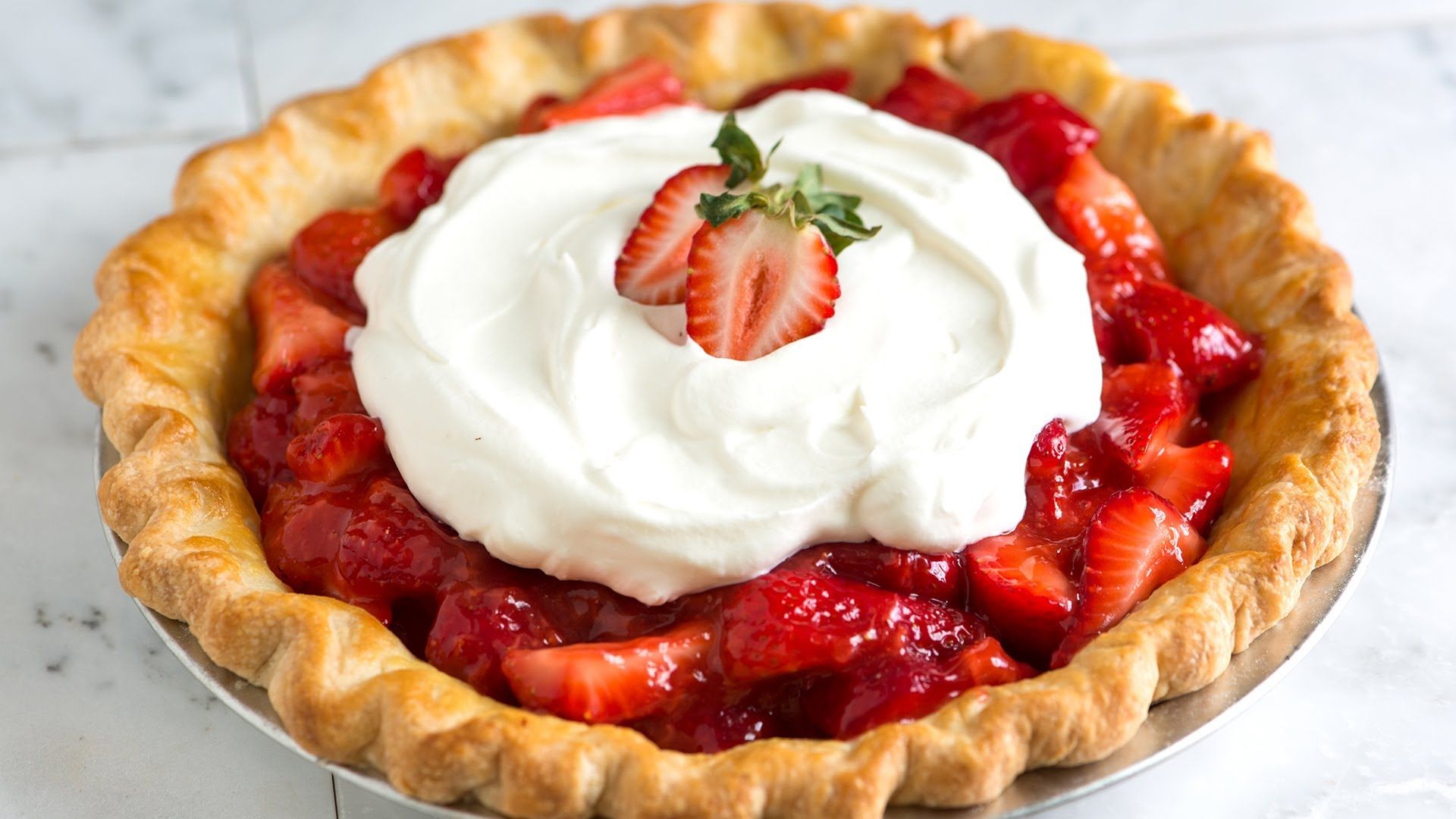 How to Make Homemade Strawberry Pie