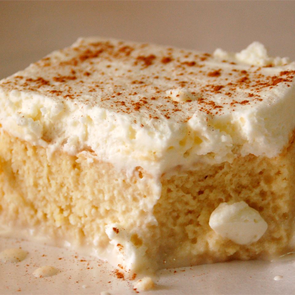 OUTSTANDING TRES LECHES (MILK CAKE)