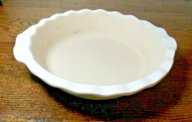 Pampered Chef Stone 11"  Pie Plate Deep Dish Quiche