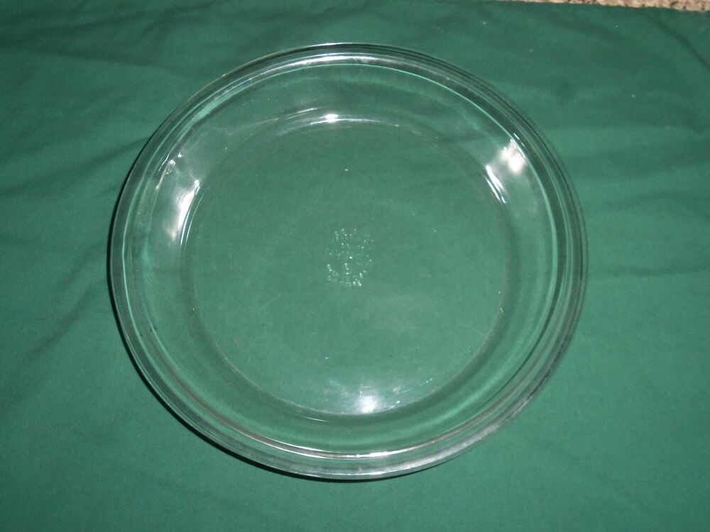 Pyrex #210 Glass Pie Plate 10 inch Flat Rim HTF EC