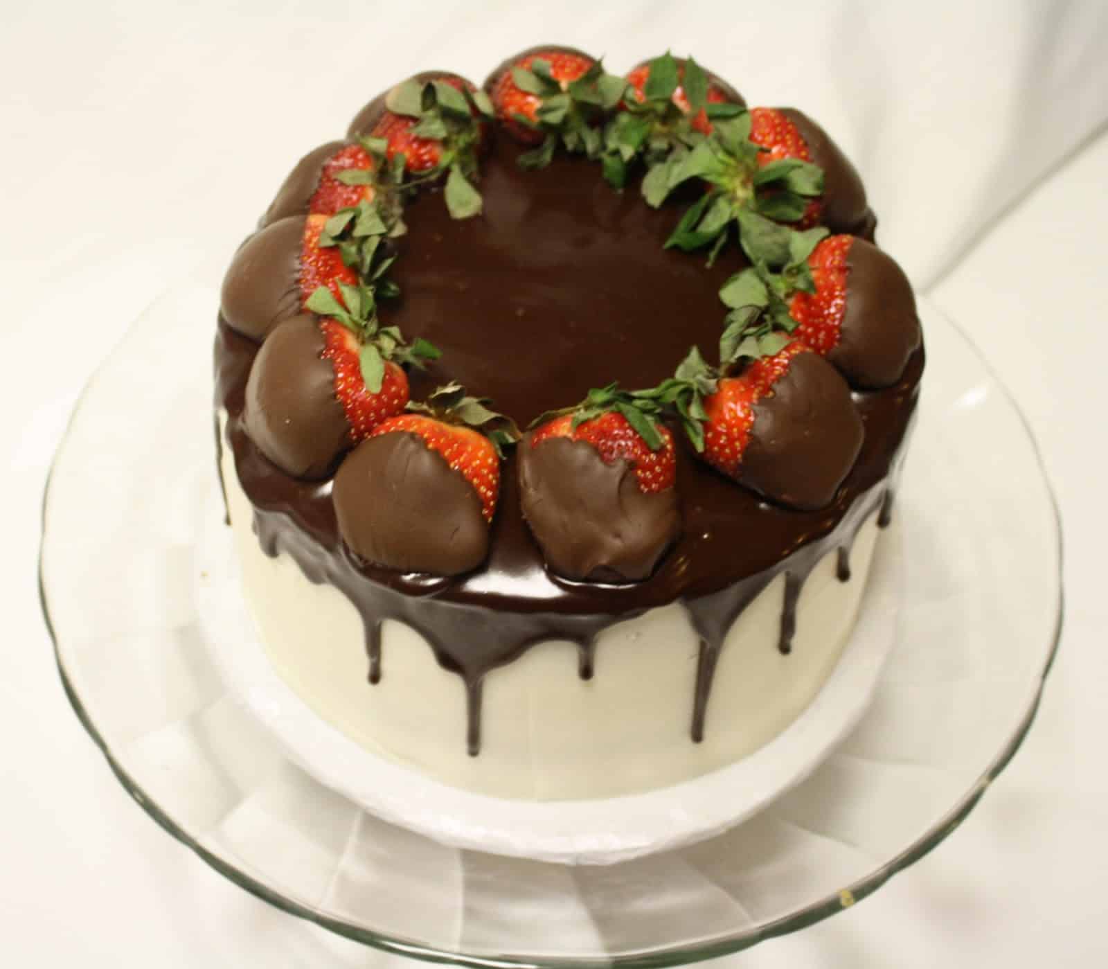 Red Velvet Cake with Ganache and Chocolate Dipped Strawberries