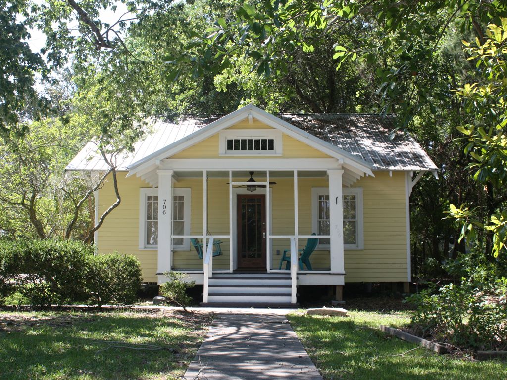 Refresh your Soul at the Moon Pie Cottage! Historic ...