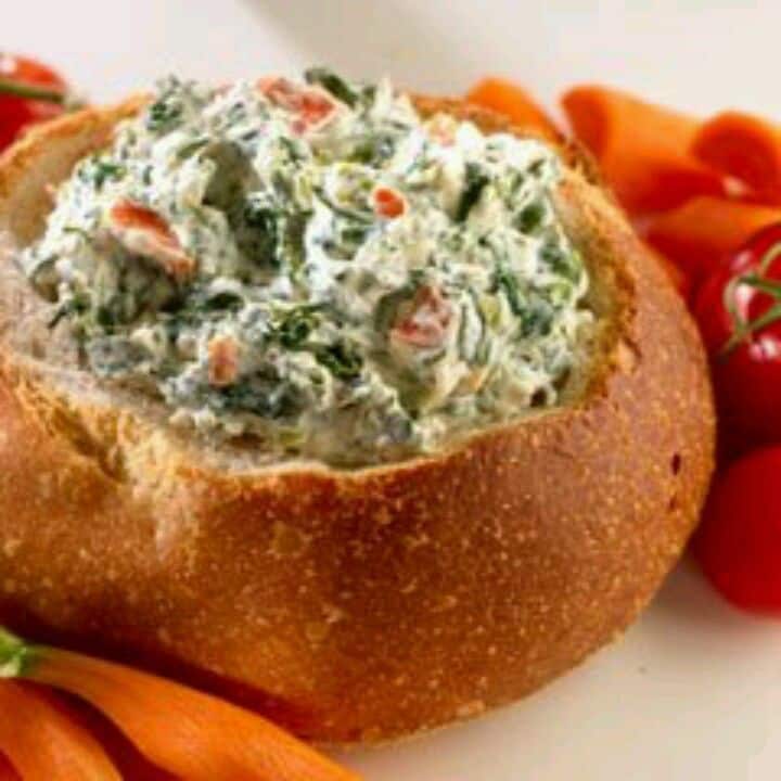 spinach dip in a bread bowl