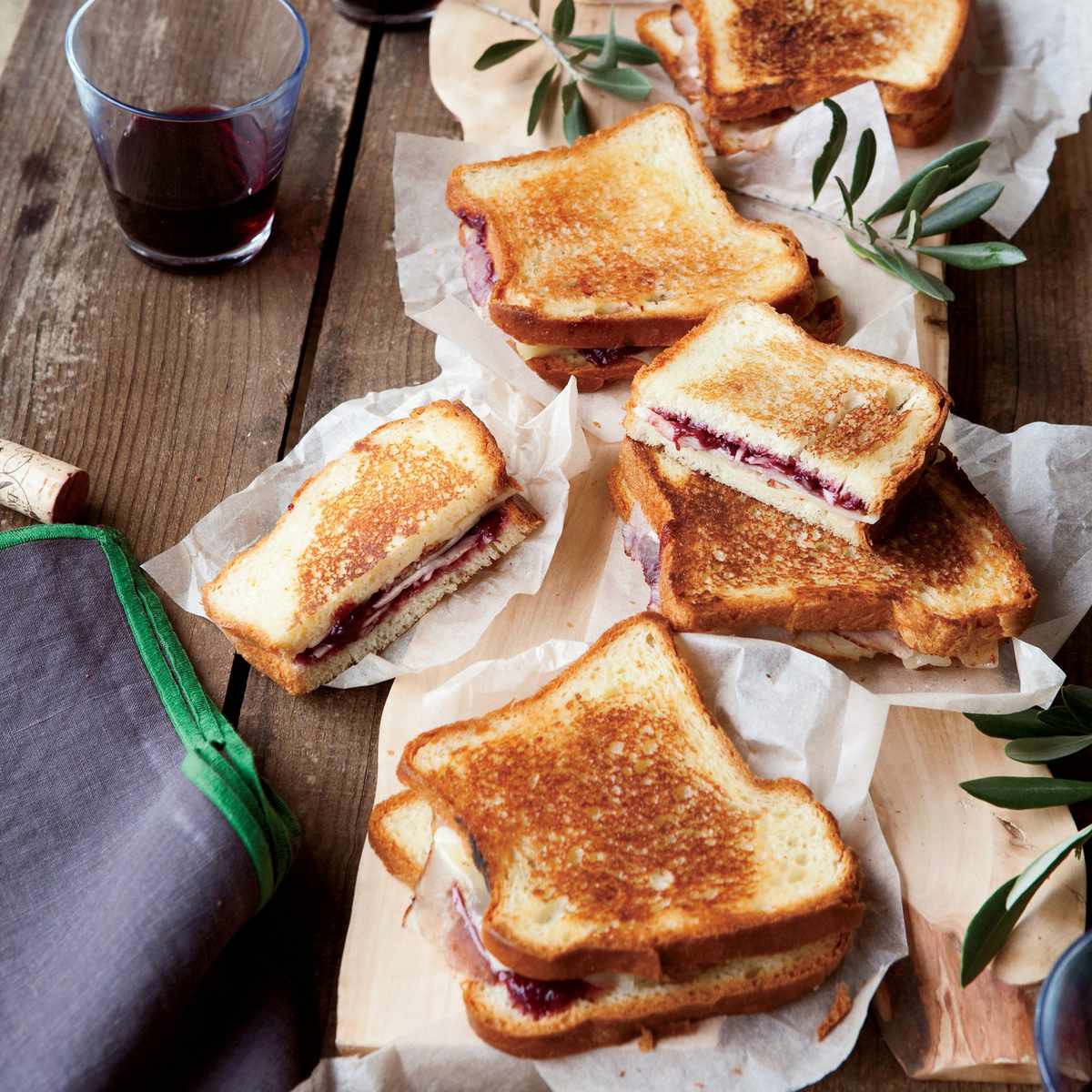 The Best Bread for Grilled Cheese