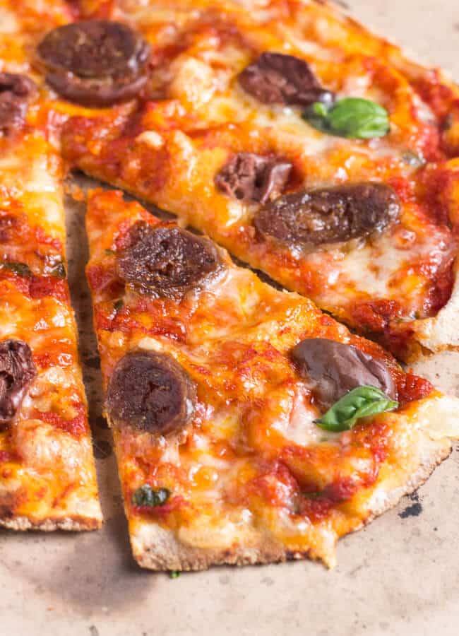 The Best Quick &  Easy Flatbread Pizza Recipe in 15 Minutes