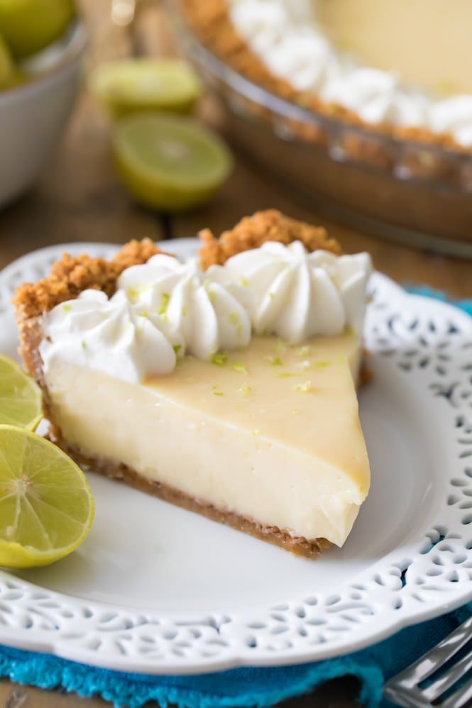 This is the BEST EASY KEY LIME PIE RECIPE! I couldn